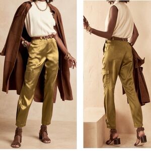 Banana Republic Allure 100% silk cargo pants in olive green Sz 6 NWOT classy